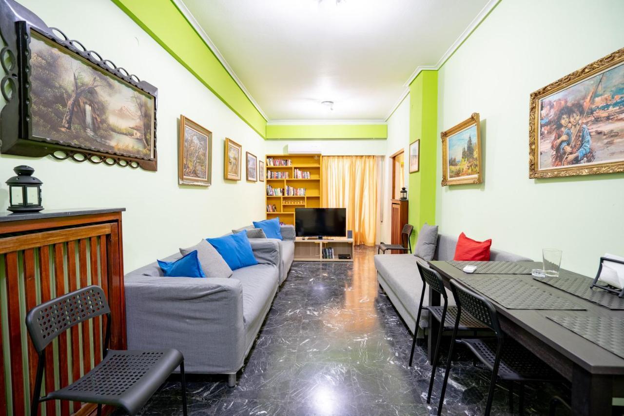 Ampelokipi Metro St. 2 Bedrooms 6 Pers. Apartment Atény Exteriér fotografie